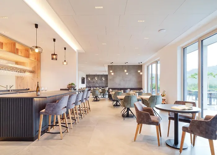 Weinquartier Boujong 住宿加早餐酒店